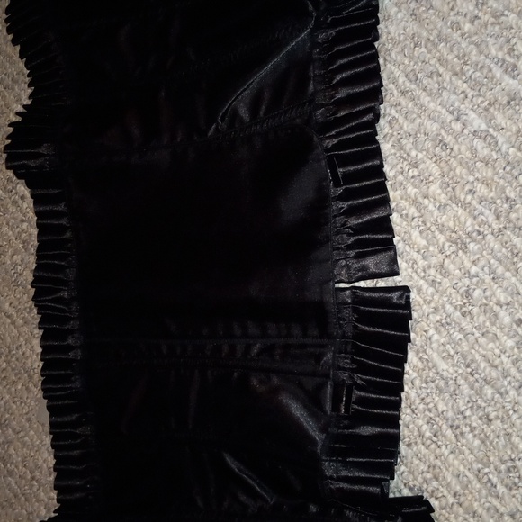 Authentic Black Overbust - Picture 5 of 5